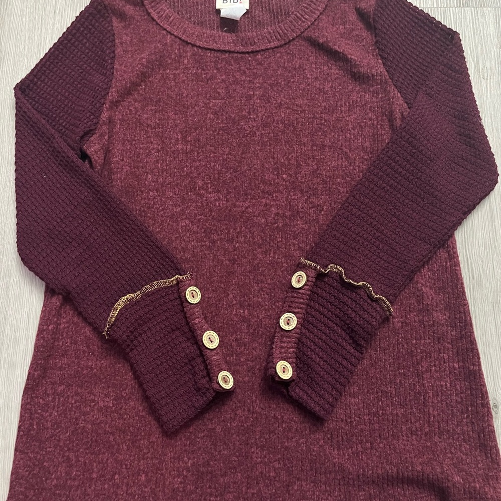192–BiBi Maroon Sweater with Button Detail